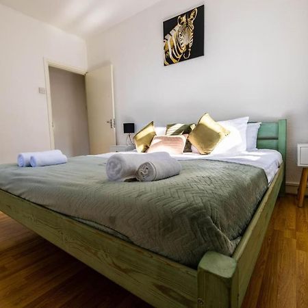 דירות לונדון Pristine 3 Beds Hackney E9 מראה חיצוני תמונה