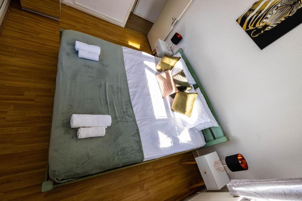 דירות לונדון Pristine 3 Beds Hackney E9 מראה חיצוני תמונה