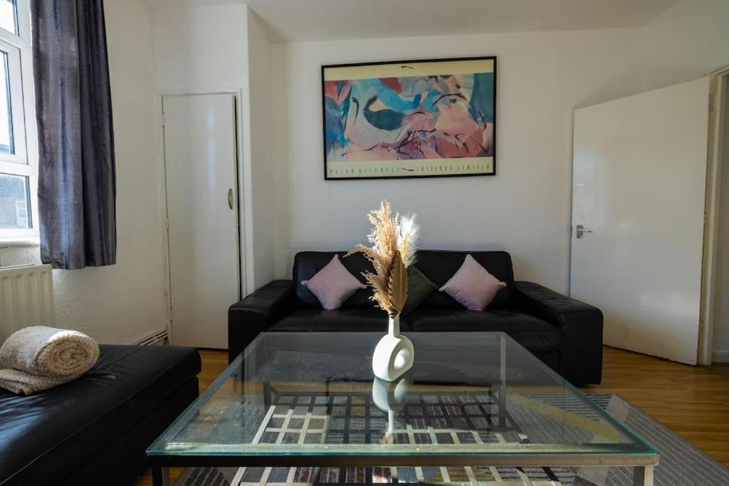 דירות לונדון Pristine 3 Beds Hackney E9 מראה חיצוני תמונה